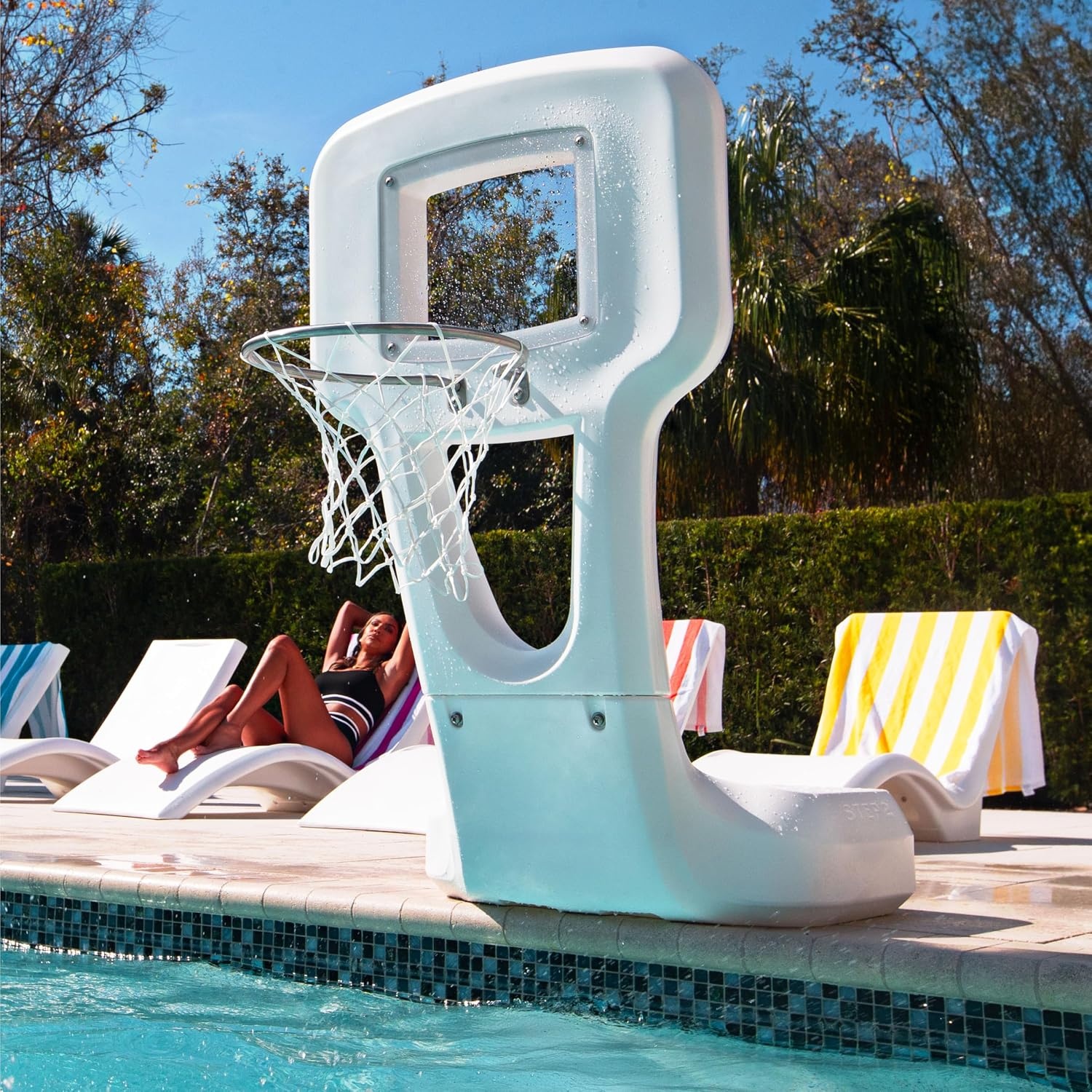 Step2 Vero Pool Basketball Hoop, Outdoor/Indoor Waterproof Patio Furniture, Made of Durable Plastic, 4.5 Feet, White