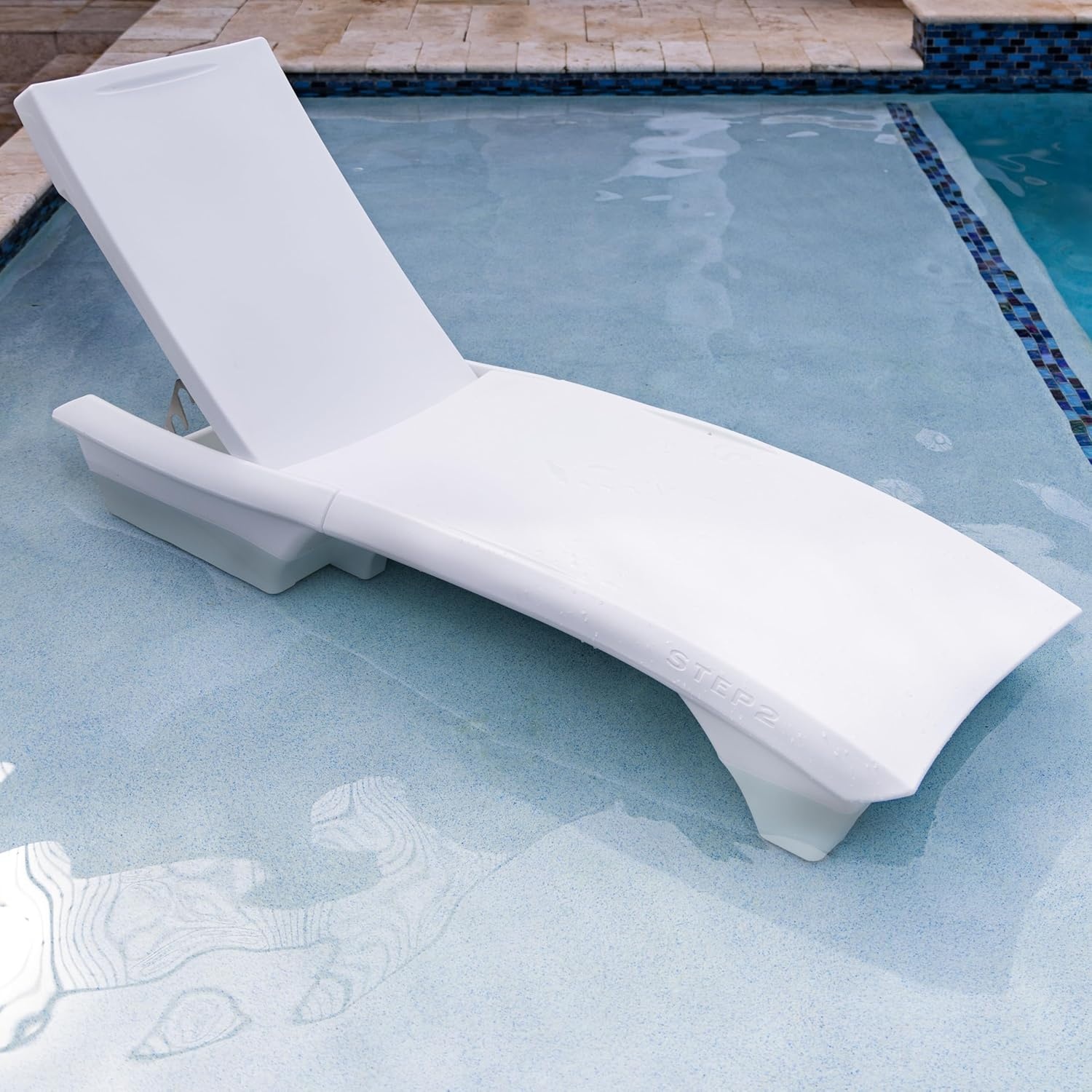 Step2 Vero Pool Lounger, in-Pool Chaise Lounge Chair for Tanning Ledges up to 12 in, Outdoor Patio Chair, Weighted, Earthy Tan w/Speck(White)