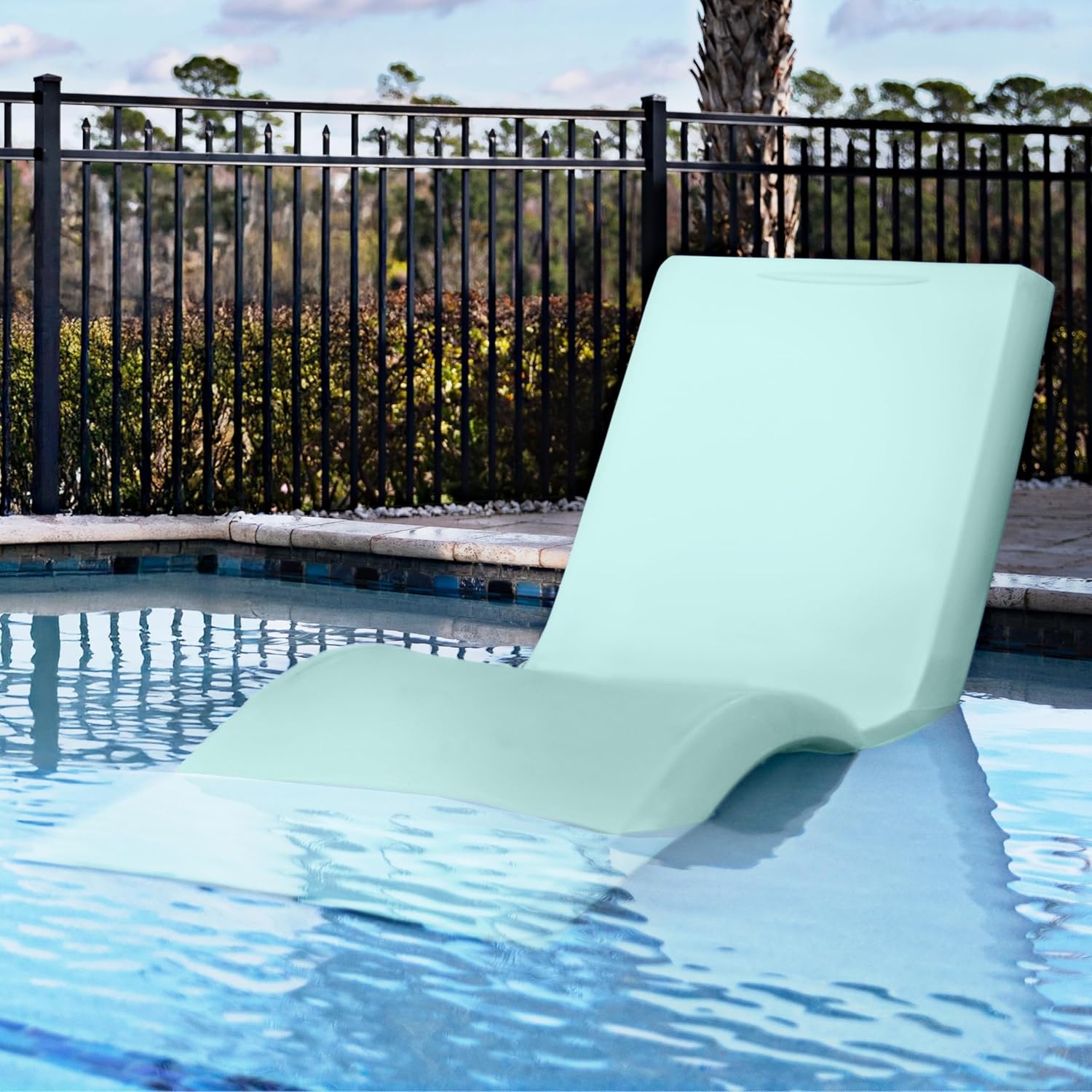 Step2 Vero Pool Lounger, in-Pool Chaise Lounge Chair for Tanning Ledges up to 12 in, Outdoor Patio Chair, Weighted, Earthy Tan w/Speck(Julep)