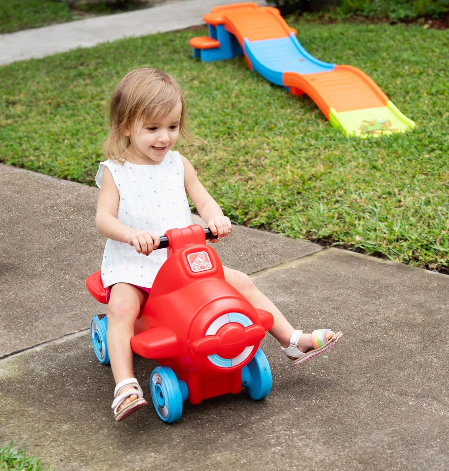 Step2 Dino Dash Kids Push Car, Foot Powered Ride On Toy, Practice Balance with 4 Wheels, Track Not Included, Made of Durable Plastic, Max Weight 50 lbs., for Toddlers 2-5 Years Old, Green(Sky Rider)