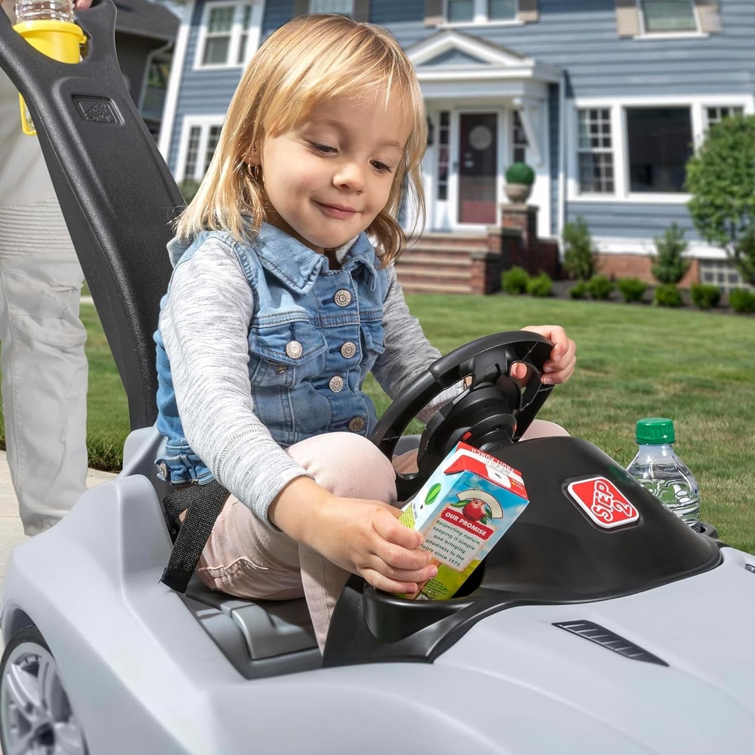 Step2 Whisper Ride Cruiser Kids Push Car, Ride On Toy, Stroller Substitute, Includes Seat Belt & Horn, Made of Durable Plastic, Max Weight 50 lbs., For Toddlers 1.5-4 Years Old, Pink(Gray)