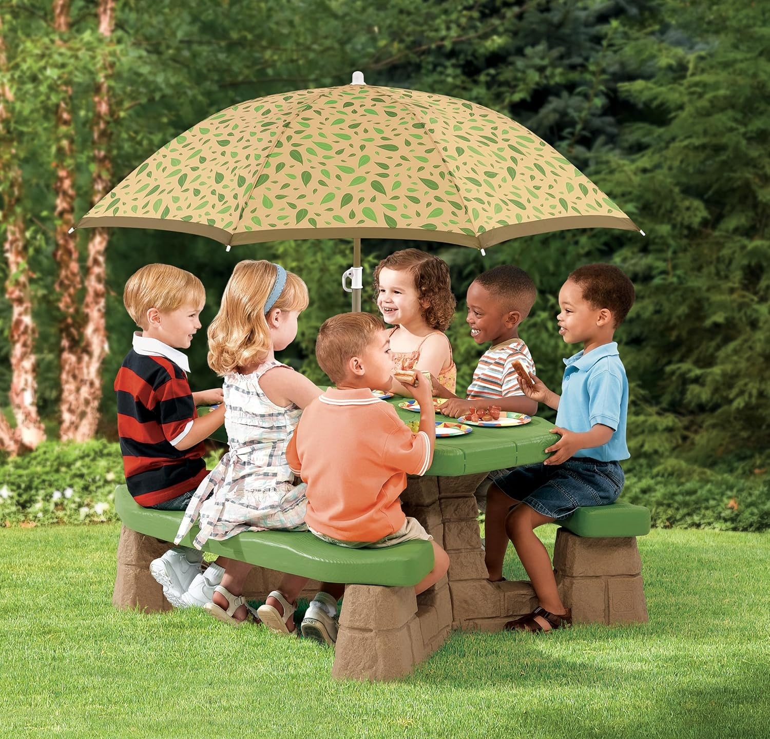 Step2 Naturally Playful Kids Picnic Table with Removeable Umbrella, Indoor/Outdoor Toys, Fits 6 Children, Made of Durable Plastic, For Toddlers 3+ Years Old, Green & Leaves(Green & Leaves)