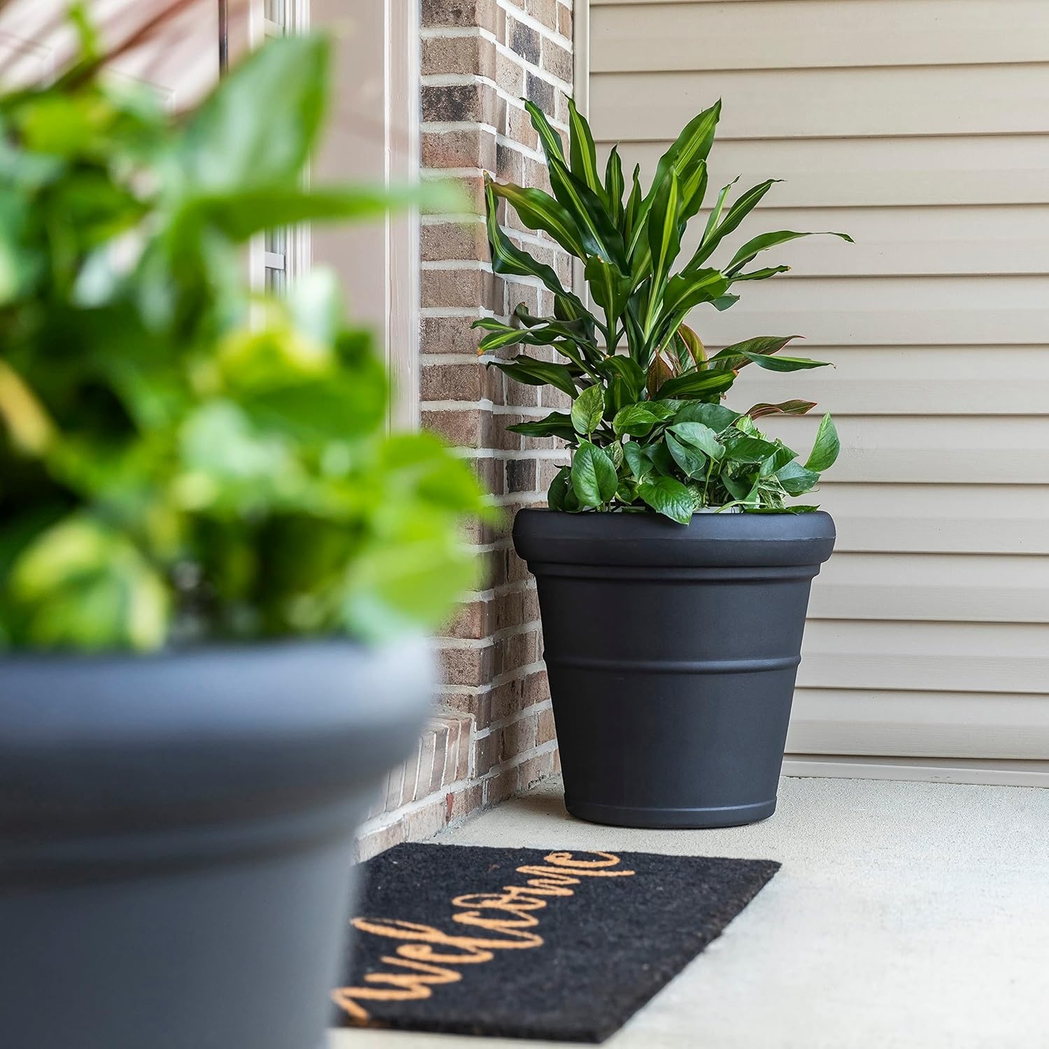 Step2 Claremont Tall Round Planter, Large Planters for Outdoor Plants, Gardening and Flower Pot for Patio or Porch, Efficient Drainage, Durable Plastic, Dark Cedar, 2-Pack(Onyx Black)