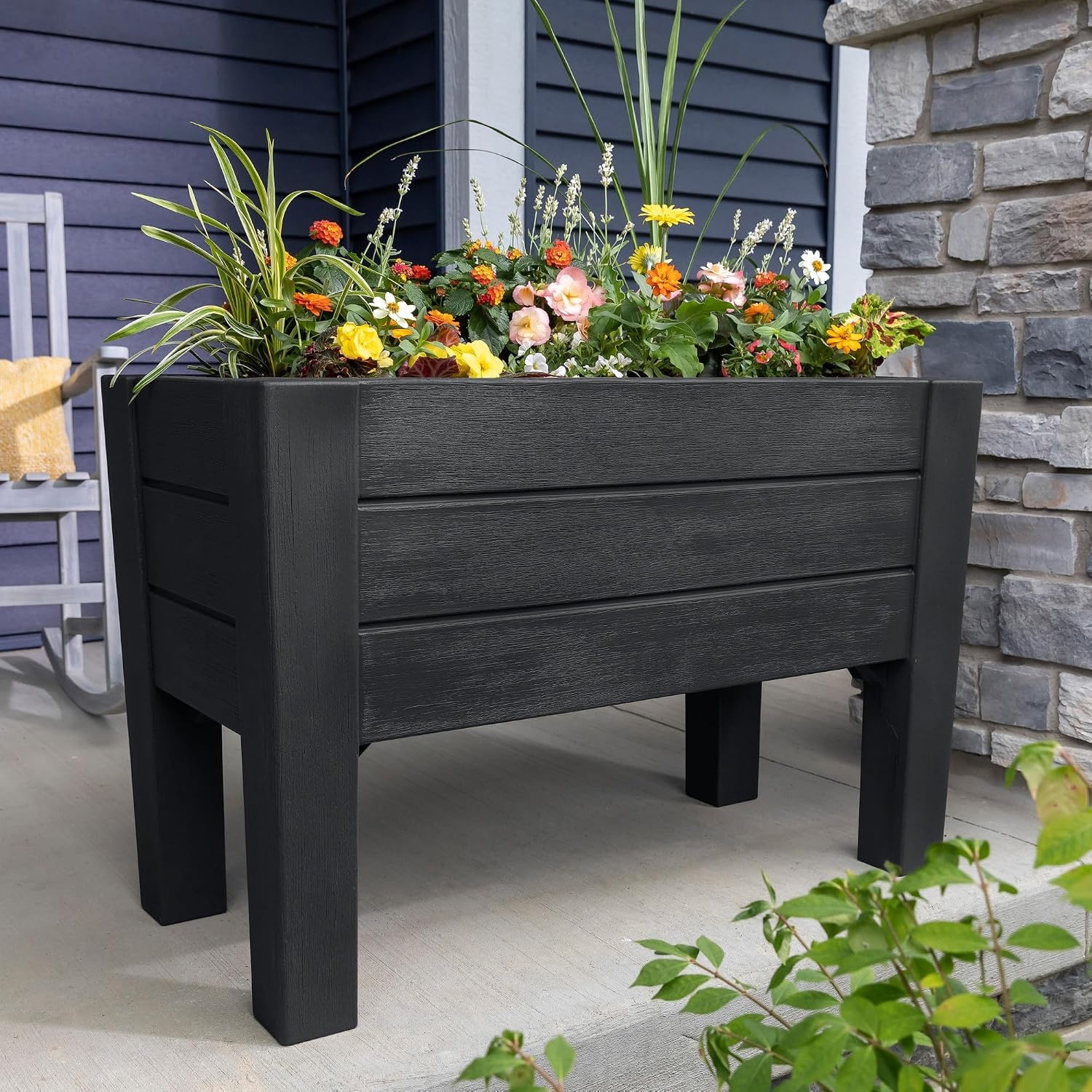 Step2 Lakewood Raised Planter Box, Large Planters for Outdoor Plants, Gardening and Flower Pot for Patio or Porch, Easy Drainage, Durable Plastic, Dark Cedar(Black)
